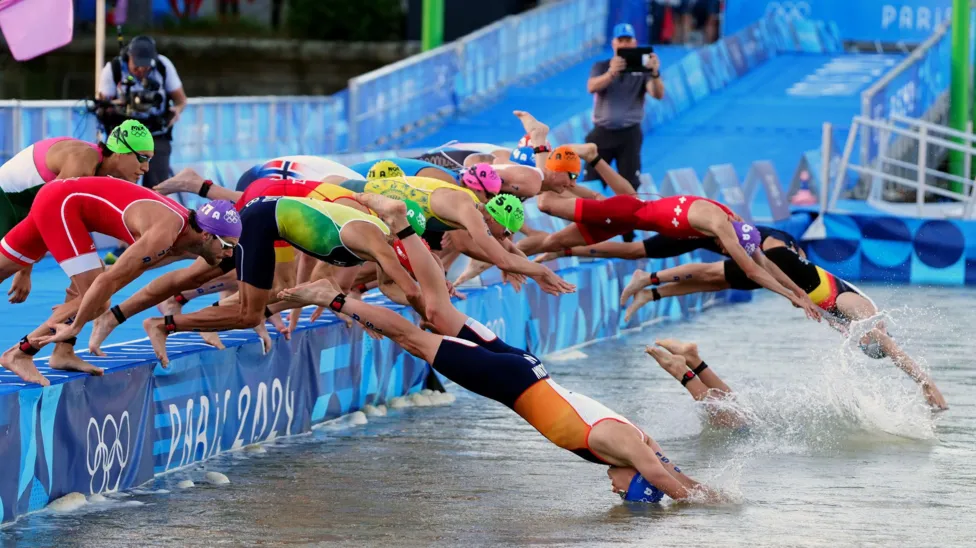 Paris swim session cancelled for fifth time over pollution